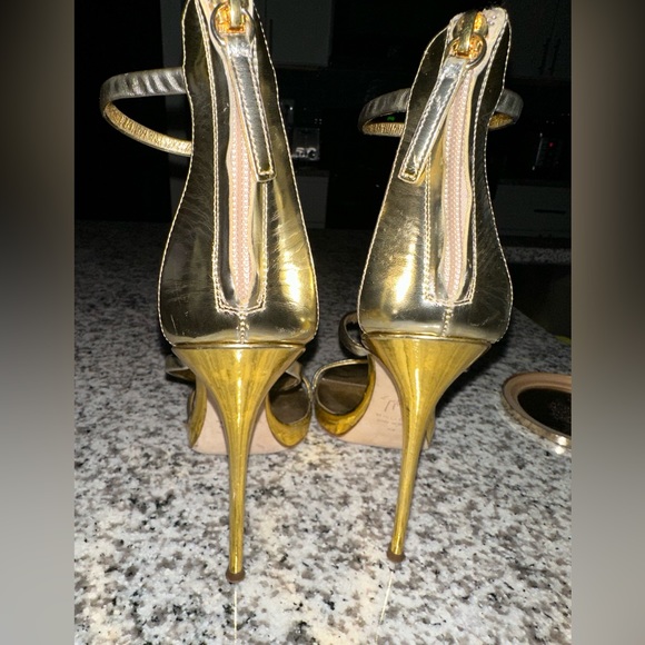 Giuseppe Zanotti Harmony 120mm Heels in Gold - Picture 2 of 3